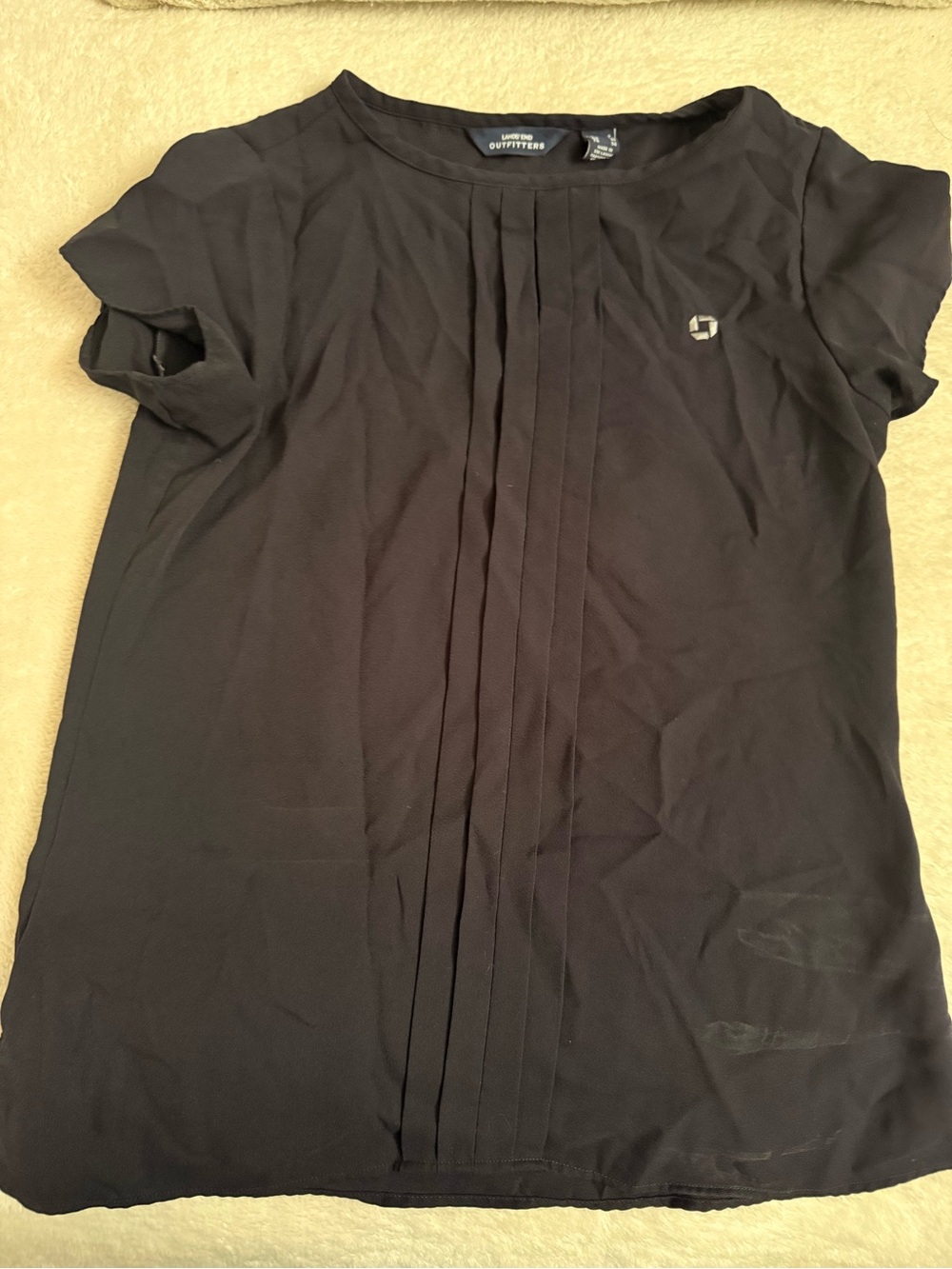 Chase Bank Blouse w/ Detail on Front